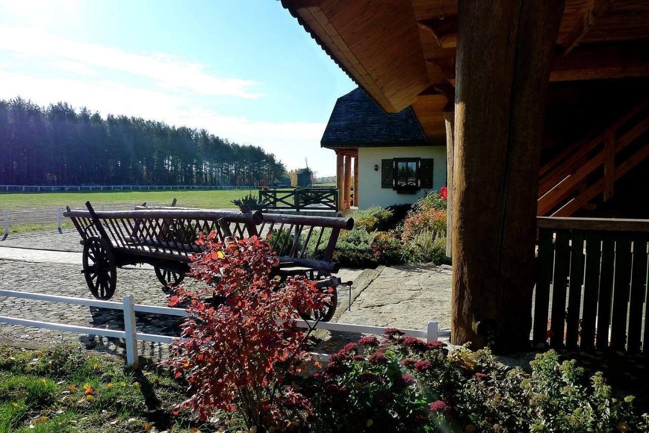 Dworek Pod Wiecha Kaweczyn (Piaseczno) Exterior foto